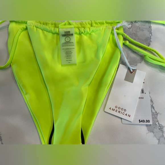 🏝️Good American Tiny Ties Bikini Set - Picture 10 of 13